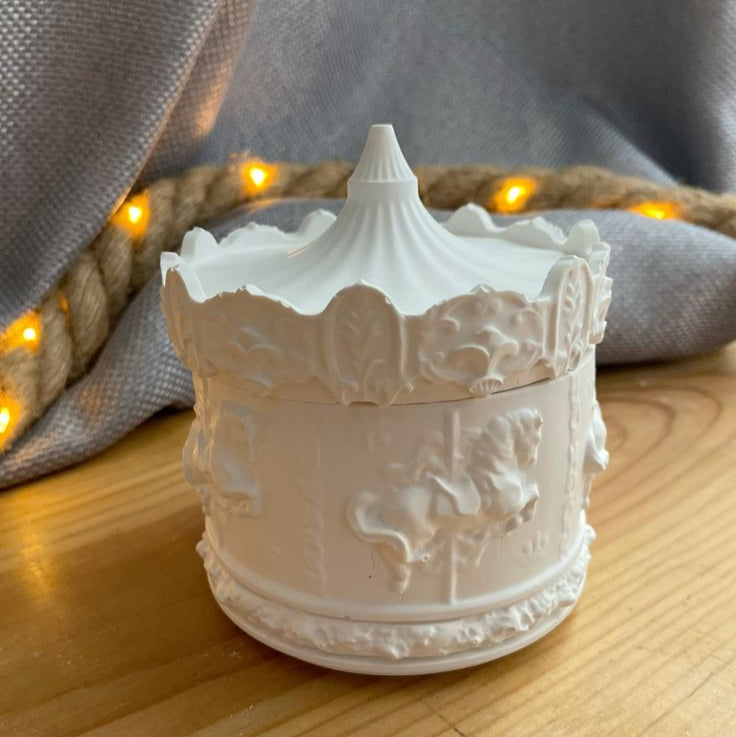 White Embossed Jar Candle – Regal Luxury Handcrafted Décor