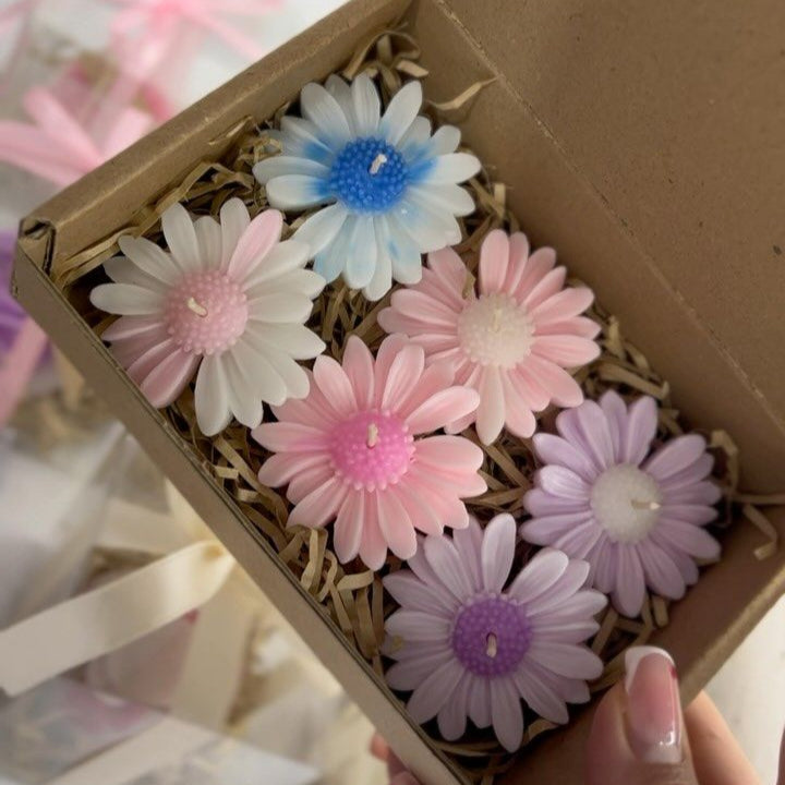 Daisy Candle – Cheerful Handmade Luxury (Pack of 4)