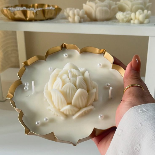 Lotus Urli Candle – Premium Handmade Luxury