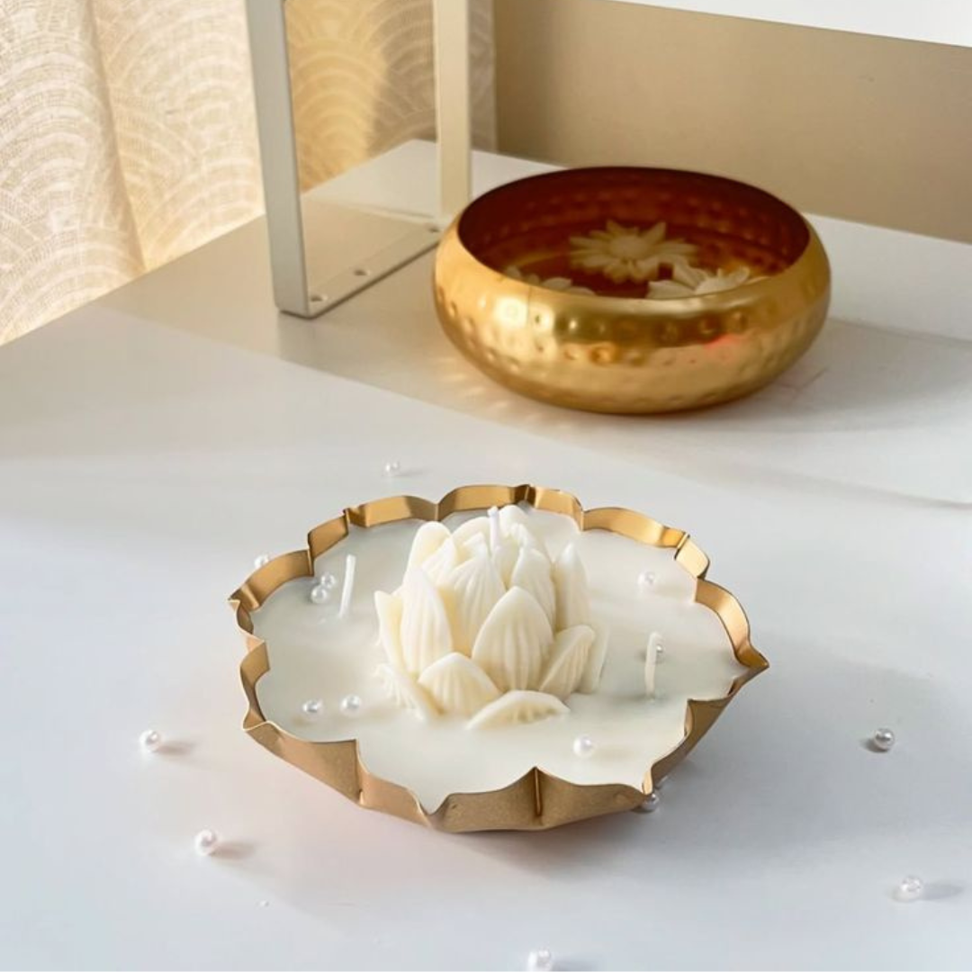 Lotus Urli Candle – Premium Handmade Luxury